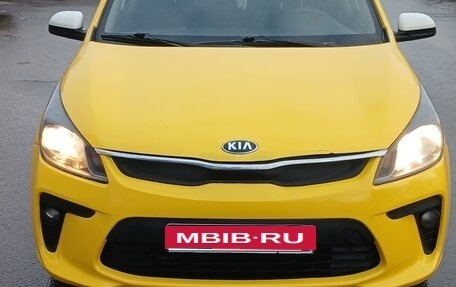 KIA Rio IV, 2018 год, 560 000 рублей, 1 фотография