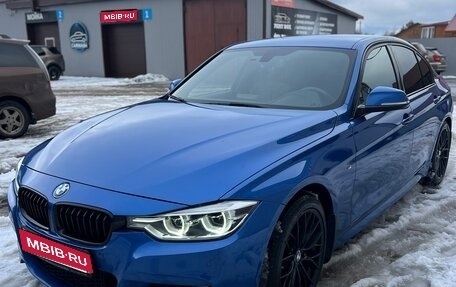 BMW 3 серия, 2018 год, 2 690 000 рублей, 1 фотография