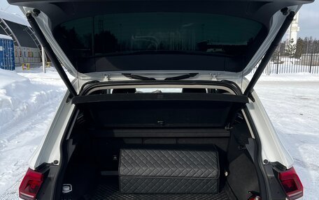 Volkswagen Tiguan II, 2018 год, 2 580 000 рублей, 7 фотография