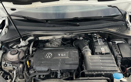 Volkswagen Tiguan II, 2018 год, 2 580 000 рублей, 14 фотография