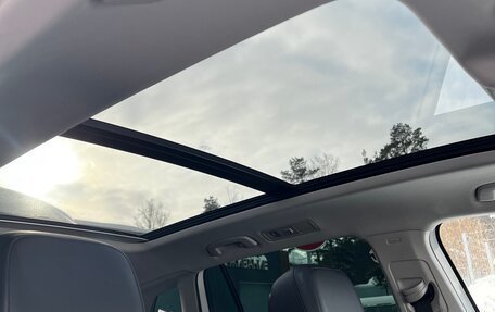 Volkswagen Tiguan II, 2018 год, 2 580 000 рублей, 10 фотография