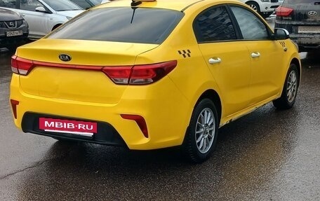 KIA Rio IV, 2018 год, 560 000 рублей, 10 фотография
