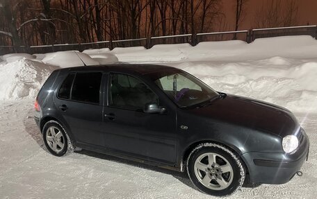 Volkswagen Golf IV, 2000 год, 300 000 рублей, 2 фотография