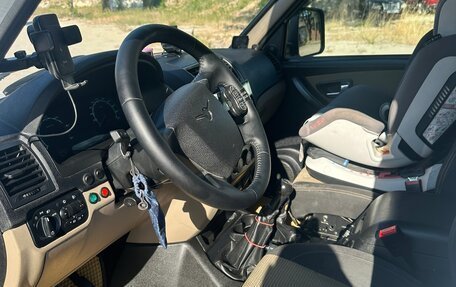 ЛуАЗ Patriot, 2013 год, 1 650 000 рублей, 14 фотография