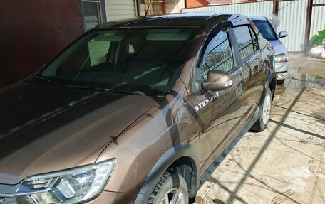 Renault Logan II, 2020 год, 700 000 рублей, 3 фотография