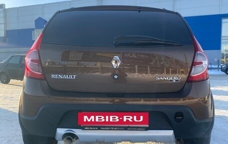 Renault Sandero I, 2013 год, 390 000 рублей, 3 фотография