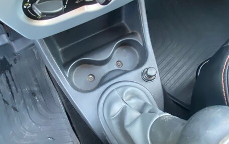 Renault Sandero I, 2013 год, 390 000 рублей, 22 фотография