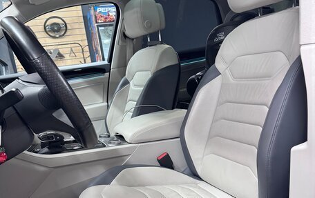 Volkswagen Touareg III, 2019 год, 5 500 000 рублей, 13 фотография