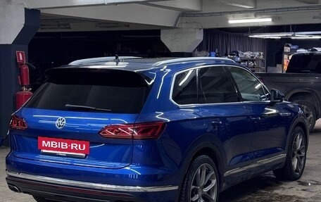 Volkswagen Touareg III, 2019 год, 5 500 000 рублей, 8 фотография