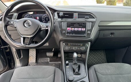 Volkswagen Tiguan II, 2017 год, 2 450 000 рублей, 5 фотография