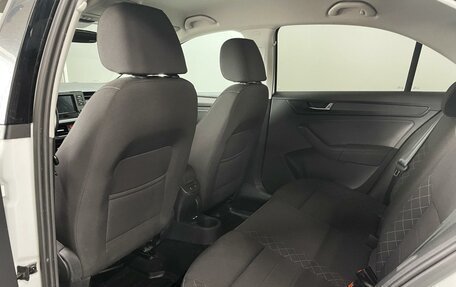 Skoda Rapid II, 2021 год, 1 555 000 рублей, 9 фотография