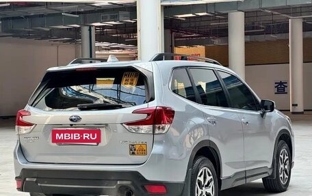 Subaru Forester, 2020 год, 2 150 000 рублей, 4 фотография