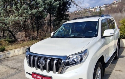 Toyota Land Cruiser Prado 150 рестайлинг 2, 2015 год, 4 700 000 рублей, 1 фотография