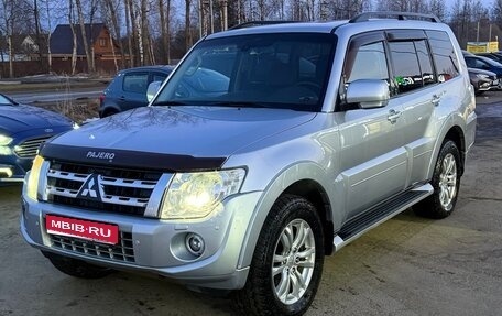 Mitsubishi Pajero IV, 2011 год, 2 800 000 рублей, 1 фотография