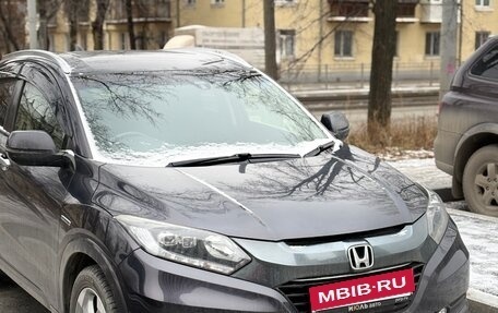 Honda Vezel, 2014 год, 1 320 000 рублей, 1 фотография