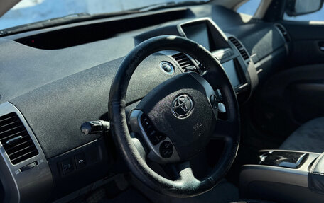 Toyota Prius, 2008 год, 730 000 рублей, 16 фотография