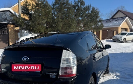 Toyota Prius, 2008 год, 730 000 рублей, 10 фотография