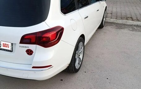 Opel Astra J, 2012 год, 650 000 рублей, 3 фотография