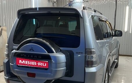 Mitsubishi Pajero IV, 2011 год, 2 800 000 рублей, 24 фотография