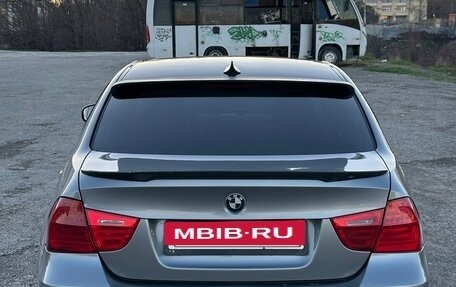 BMW 3 серия, 2011 год, 1 060 000 рублей, 8 фотография