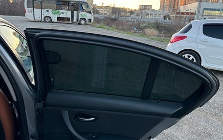 BMW 3 серия, 2011 год, 1 060 000 рублей, 17 фотография