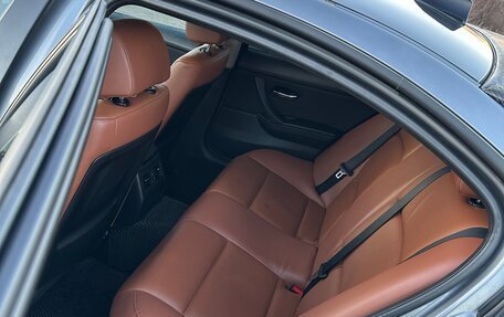 BMW 3 серия, 2011 год, 1 060 000 рублей, 12 фотография