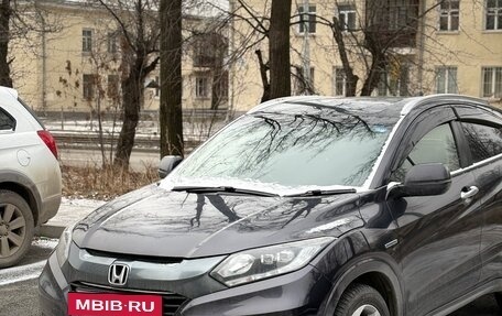 Honda Vezel, 2014 год, 1 320 000 рублей, 2 фотография