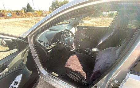 Hyundai Solaris II рестайлинг, 2014 год, 850 000 рублей, 9 фотография