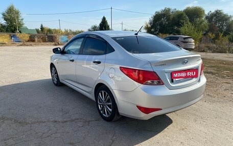 Hyundai Solaris II рестайлинг, 2014 год, 850 000 рублей, 6 фотография