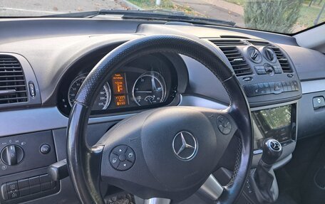 Mercedes-Benz Viano, 2012 год, 1 950 000 рублей, 7 фотография