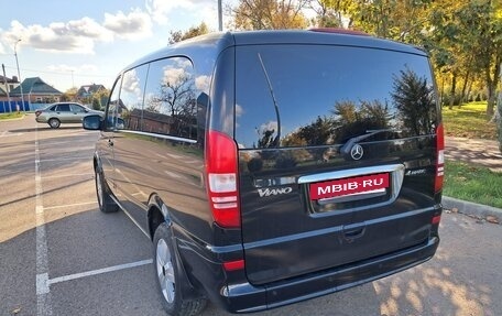 Mercedes-Benz Viano, 2012 год, 1 950 000 рублей, 2 фотография