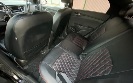 Hyundai Solaris II рестайлинг, 2019 год, 1 370 000 рублей, 9 фотография