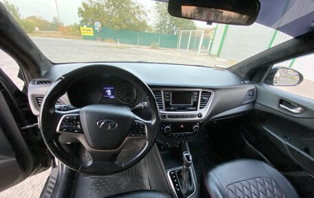 Hyundai Solaris II рестайлинг, 2019 год, 1 370 000 рублей, 10 фотография