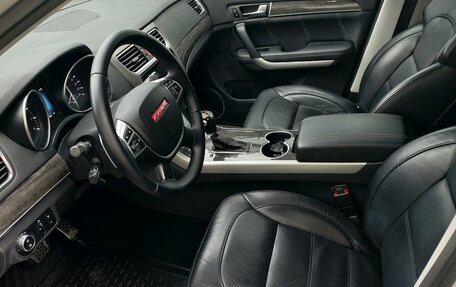 Haval H8, 2015 год, 2 170 000 рублей, 30 фотография