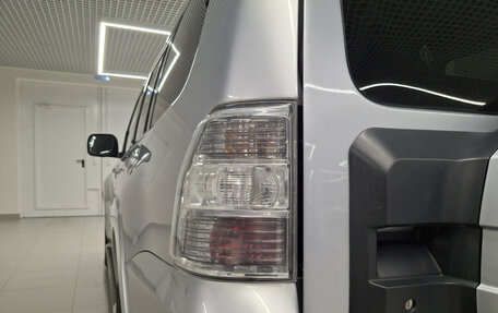 Mitsubishi Pajero IV, 2008 год, 1 780 000 рублей, 11 фотография