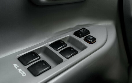 Toyota Land Cruiser 100 рестайлинг 2, 2007 год, 2 445 000 рублей, 17 фотография