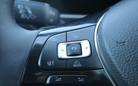 Volkswagen Tiguan II, 2018 год, 2 350 000 рублей, 14 фотография