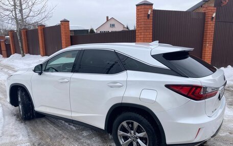 Lexus RX IV рестайлинг, 2018 год, 3 900 000 рублей, 4 фотография