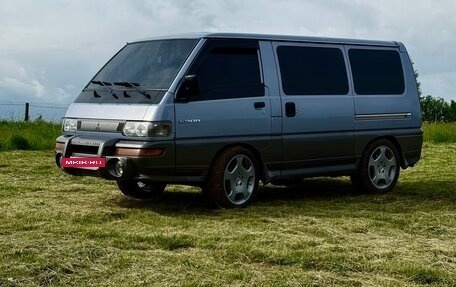 Mitsubishi L300 II, 1994 год, 935 000 рублей, 2 фотография