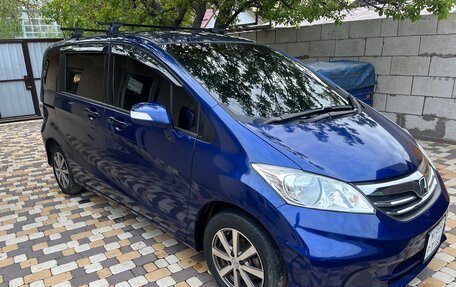Honda Freed I, 2014 год, 1 390 000 рублей, 8 фотография