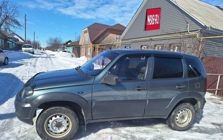 Chevrolet Niva I рестайлинг, 2011 год, 515 000 рублей, 1 фотография
