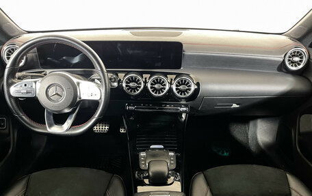 Mercedes-Benz CLA, 2021 год, 3 097 000 рублей, 12 фотография