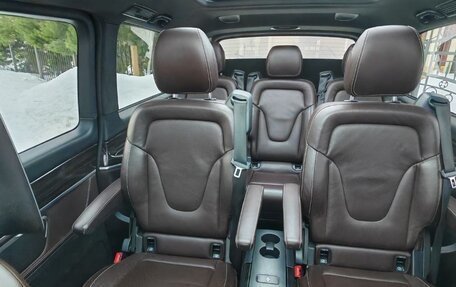 Mercedes-Benz V-Класс, 2018 год, 4 950 000 рублей, 17 фотография