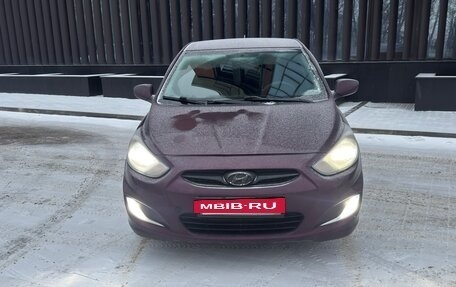 Hyundai Solaris II рестайлинг, 2011 год, 545 000 рублей, 4 фотография