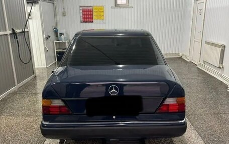 Mercedes-Benz W124, 1991 год, 750 000 рублей, 3 фотография