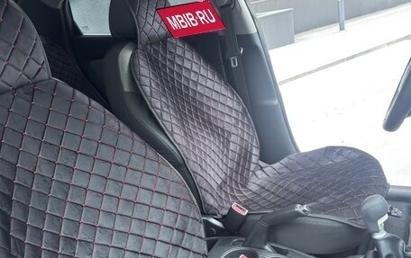 Hyundai Solaris II рестайлинг, 2011 год, 545 000 рублей, 19 фотография