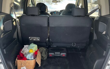 Honda Freed I, 2010 год, 850 000 рублей, 12 фотография