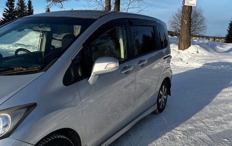 Honda Freed I, 2010 год, 850 000 рублей, 9 фотография