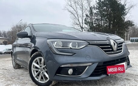 Renault Megane IV, 2019 год, 1 250 000 рублей, 7 фотография