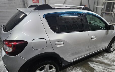 Renault Sandero II рестайлинг, 2015 год, 880 000 рублей, 3 фотография